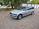 BMW E46 318 I Top Gepflegt, Garagenwagen - BMW: Kombi, E46