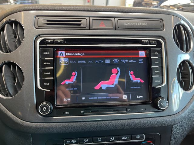 Volkswagen Tiguan Sport & Style 4Motion *NAVI*AHK*XENON*RFK