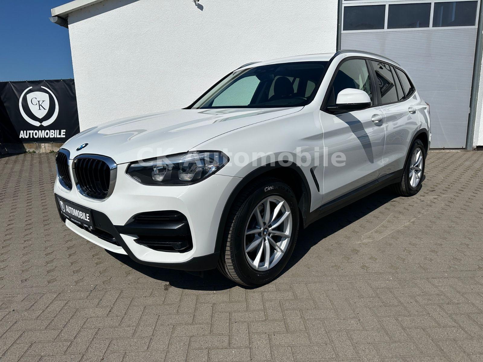 BMW X3 xDrive20d Advantage/Navi/Head-Up/Pano/AHK