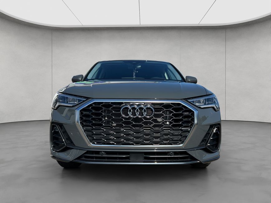 Audi Q3 - Bild 8