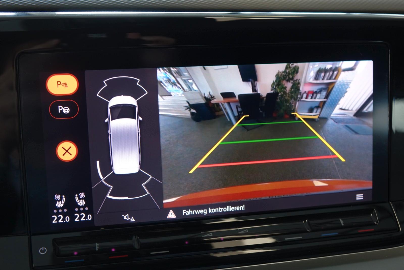 VOLKSWAGEN T7 MULTIVAN LIFE eHYBRID 150ch - PORTES ÉLECTRIQUES - CUIR - SIÈGES VENTILÉS ET MASSANTS - MATRIX LED - ACC