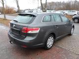 Toyota Avensis 1.8 Kombi 1 Hand/AHK/Kamera/TÜV NEU - Toyota Avensis: Kombi, 1.8