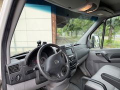 VW Crafter KOFFER 35 mittel/NAVI/ L2/KOFFER/KLIMA VW Crafter KOFFER 35 mittel/NAVI/ L2/KOFFER/KLIMA