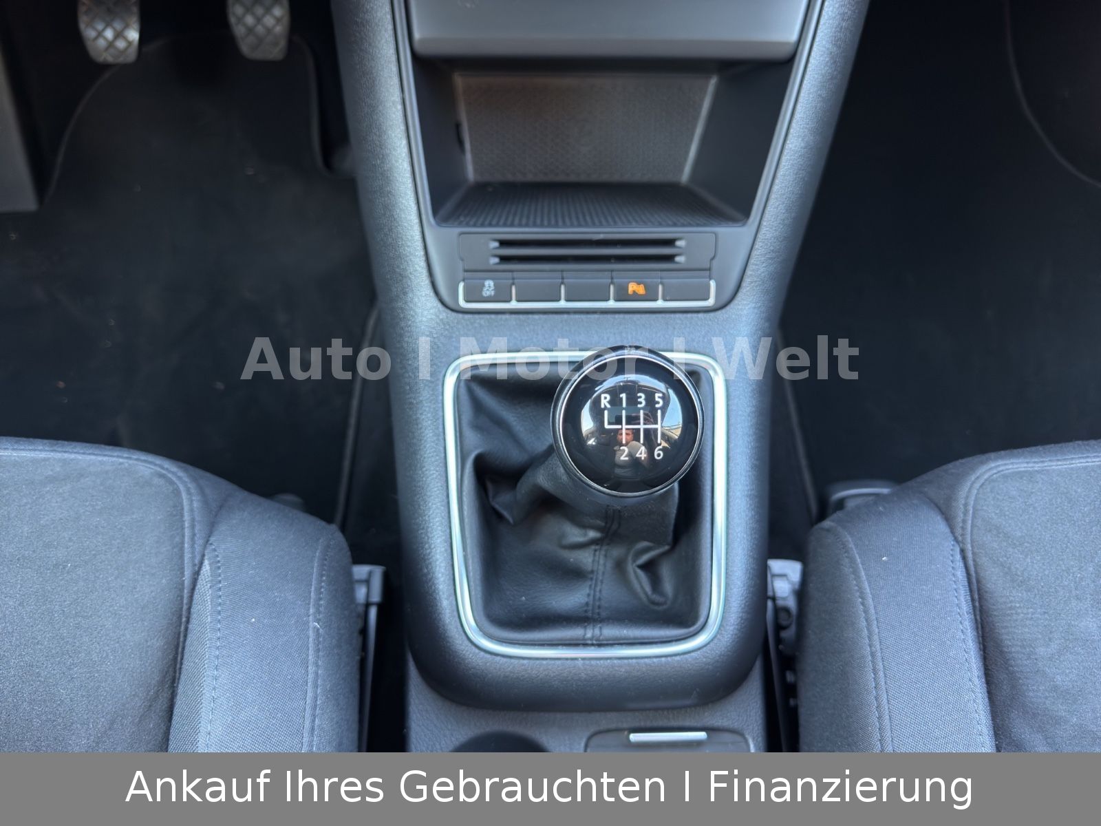 Fahrzeugabbildung Volkswagen Golf Plus VI Highline Neuer Motor von VW