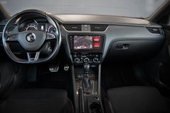 SKODA Octavia 2.0 TSI RS Combi*DSG*LED*NAVI*H&R*20"*