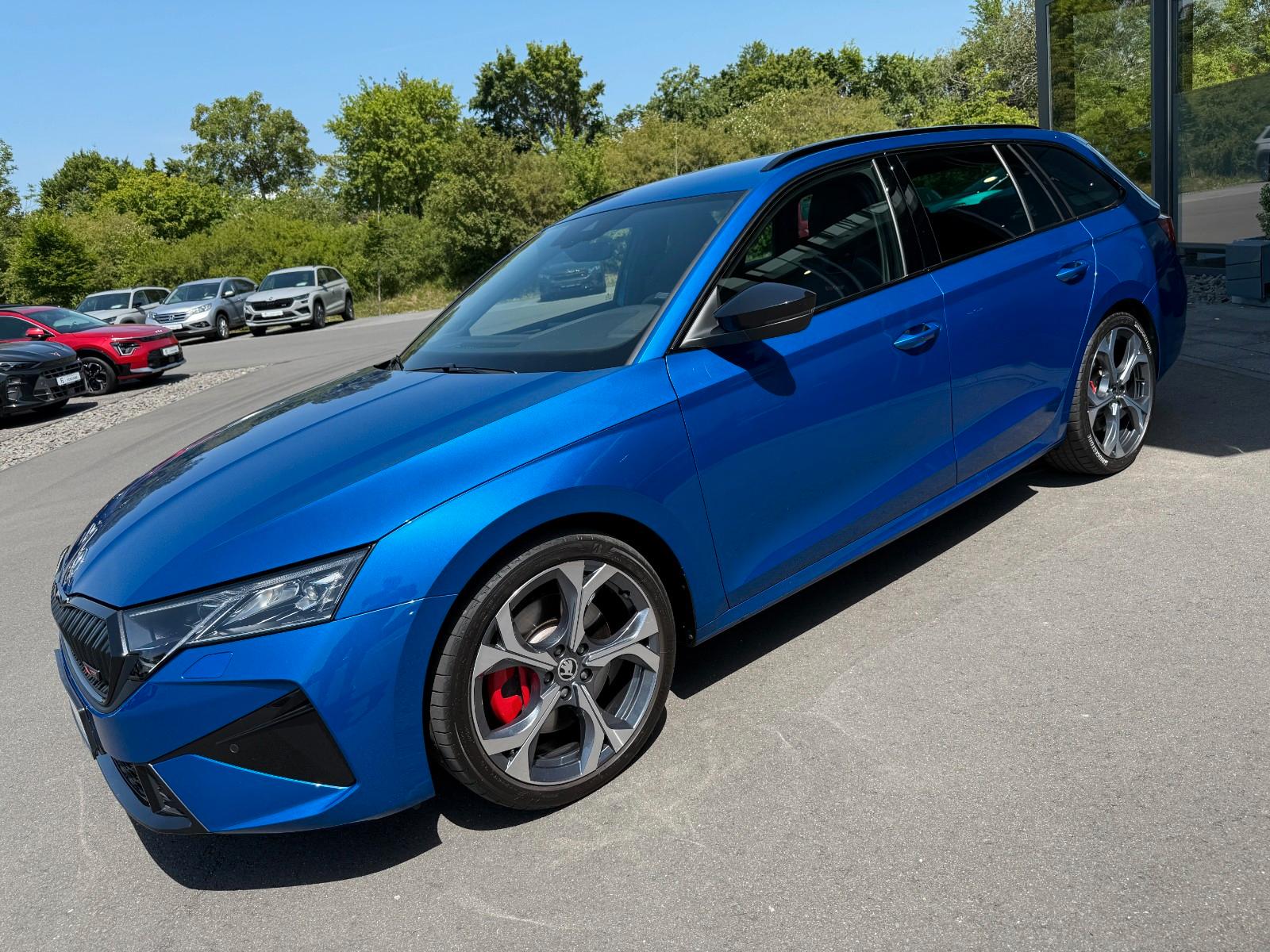 Skoda Octavia Kombi 2.0TSI RS 19"Leder Canton Facelift