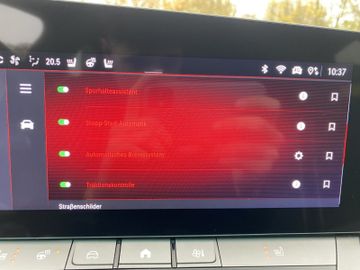 Bild 17 Opel Astra GS NAVI/SHZ+LHZ/PDC vo+hi+360Cam