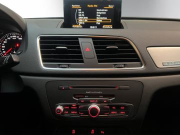 Bild 15 Audi Q3 2,0 TDI S-line competition