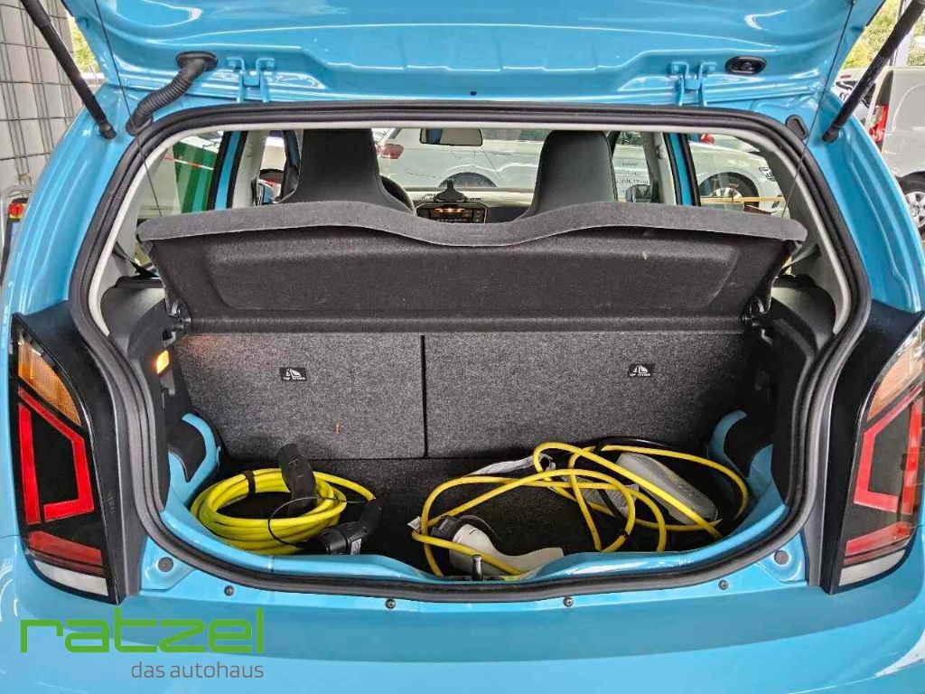Fahrzeugabbildung Volkswagen up e-up! move Klimaautom DAB eFH Bluetooth