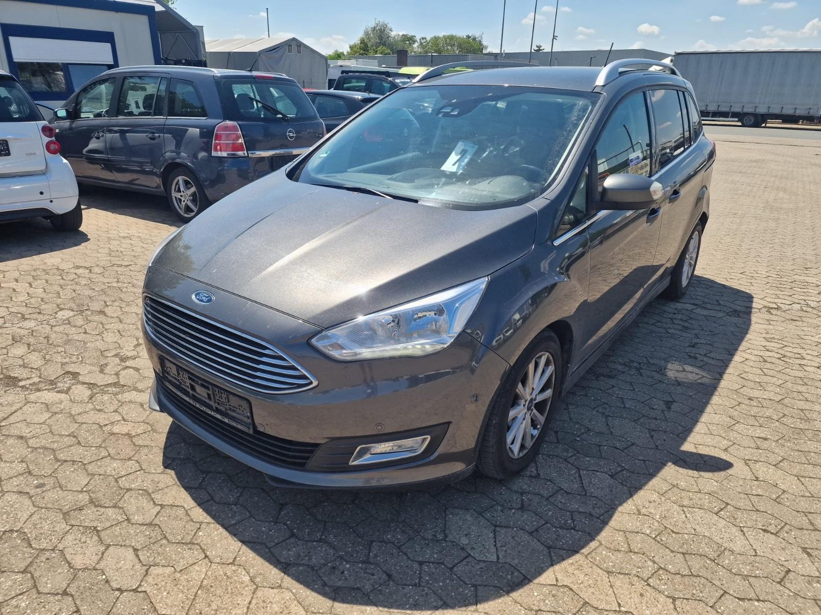 Ford Grand C-Max 1,5TDCi 88kW Titanium