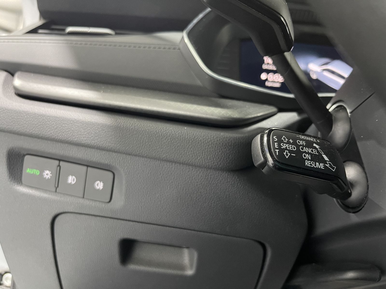 Fahrzeugabbildung SKODA Octavia Ambition 2.0 TDI*LED*AHK*Navi*Cam*