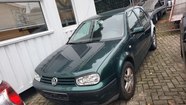 Volkswagen Golf 1.4 Special-klima  servo  sehr sauber servo