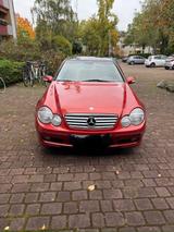 Mercedes-Benz Mercedes Benz 230 Kompressor - Mercedes-Benz 230 Gebrauchtwagen in Berlin