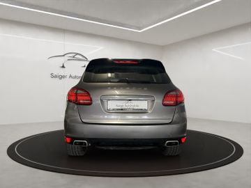 Porsche Cayenne - 6