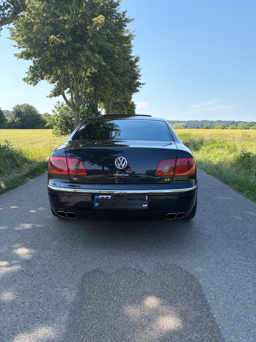 Volkswagen Phaeton 4.2 V8 4MOTION Tiptronic 5-Sitzer St...