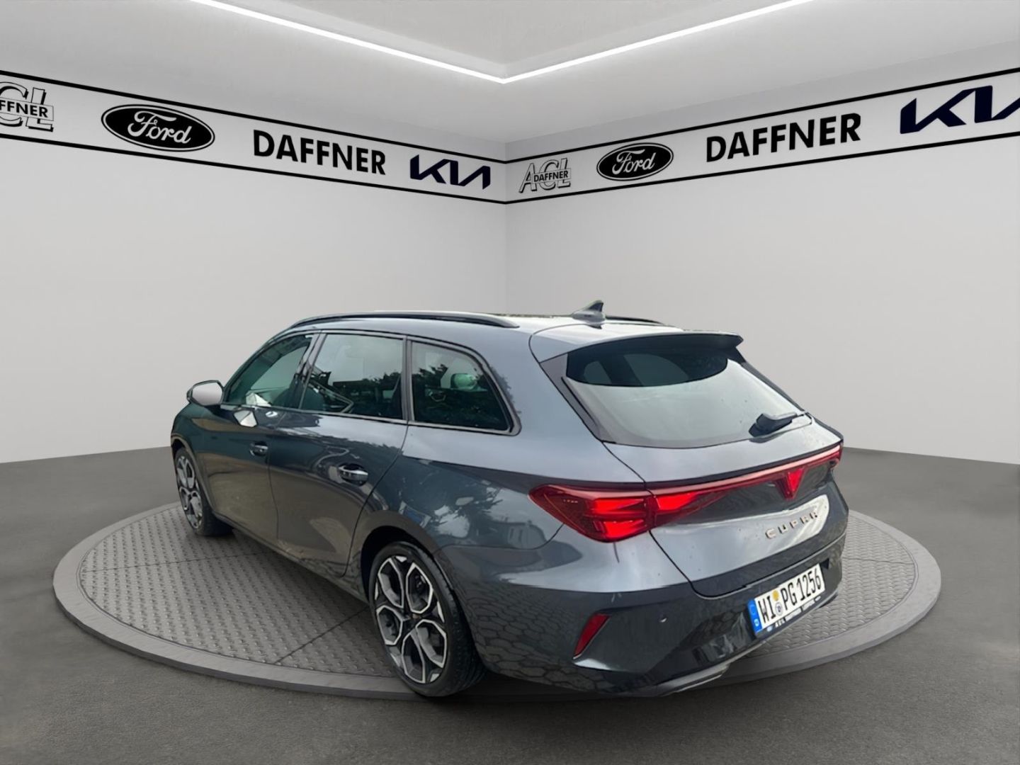 Fahrzeugabbildung CUPRA Leon Sportstourer 2.0 TDI 110 kW Navi LED ACC