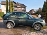 Land Rover Freelander - Land Rover Freelander mit Benzin-Antrieb