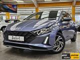 Hyundai i20 1,2 Family Climatr. SHZ+LHZ 16"Alu Navi ...