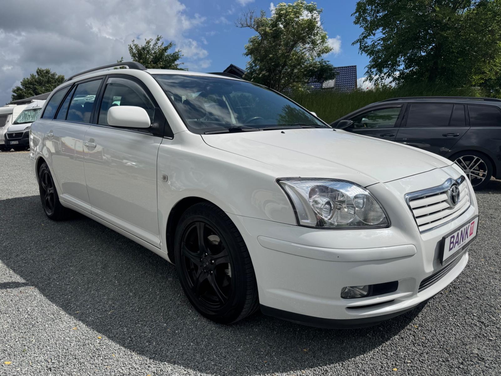 Toyota Avensis 1.8 Sol AUTOMATIK/KLIMAA/AHK/TÜV NEU!!