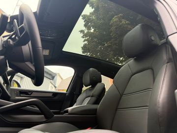 Porsche Cayenne - 10