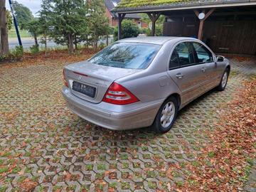 2004 Mercedes-BENZ C 180 — фото 4