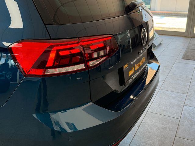 Volkswagen Passat BusinessR.Kamera1.HdCarPlaySHZ V+H