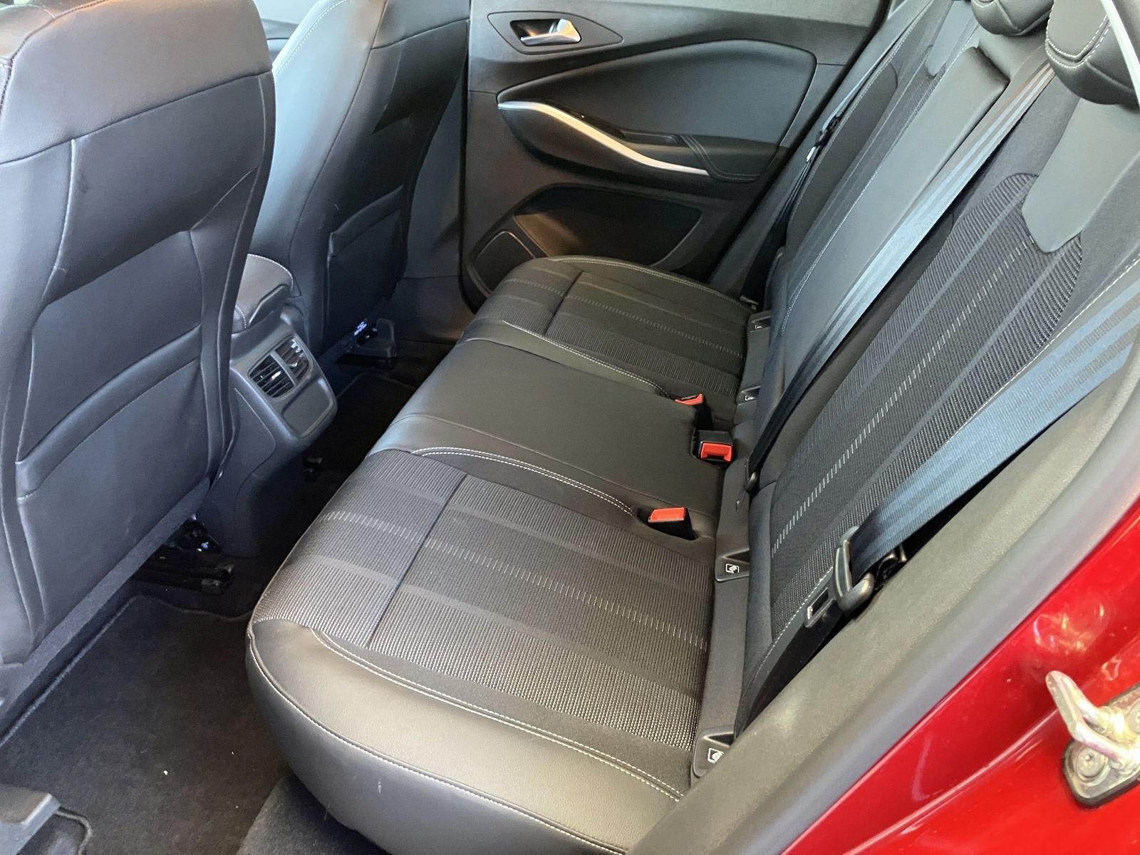 Opel Grandland (X) - Bild 8