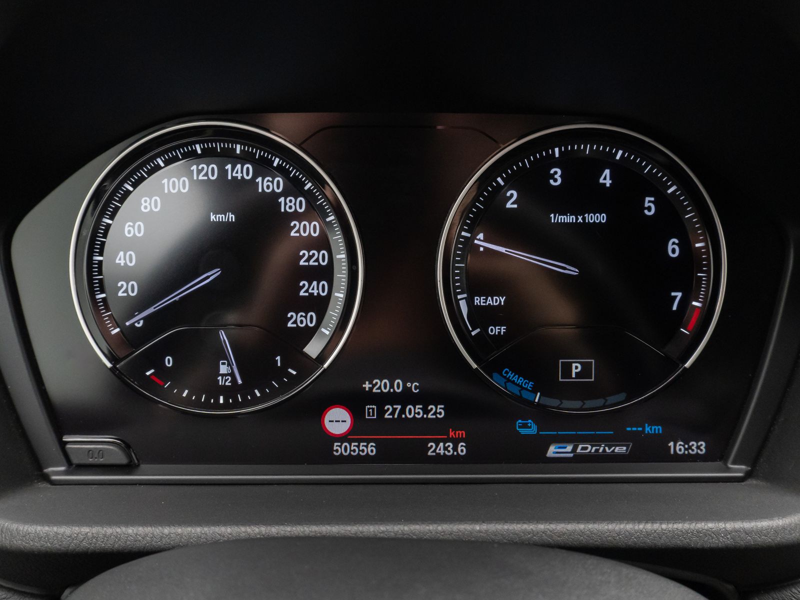 Fahrzeugabbildung BMW X1 xD25e xLine HUD Navi+ HiFi DAB Kamera 19Zoll