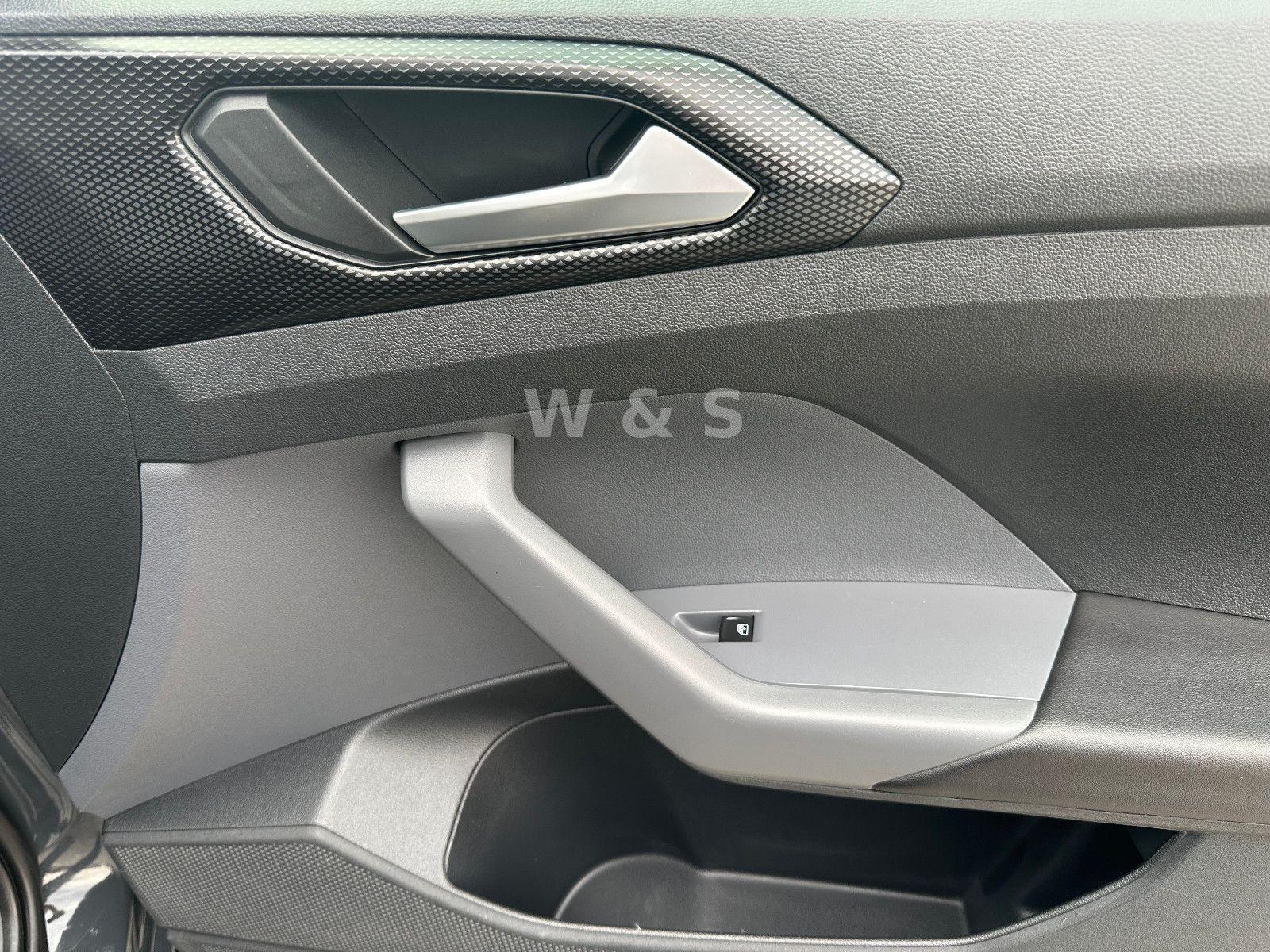Volkswagen T-Cross Life*1-HAND*APPLE-CAR*AHK*