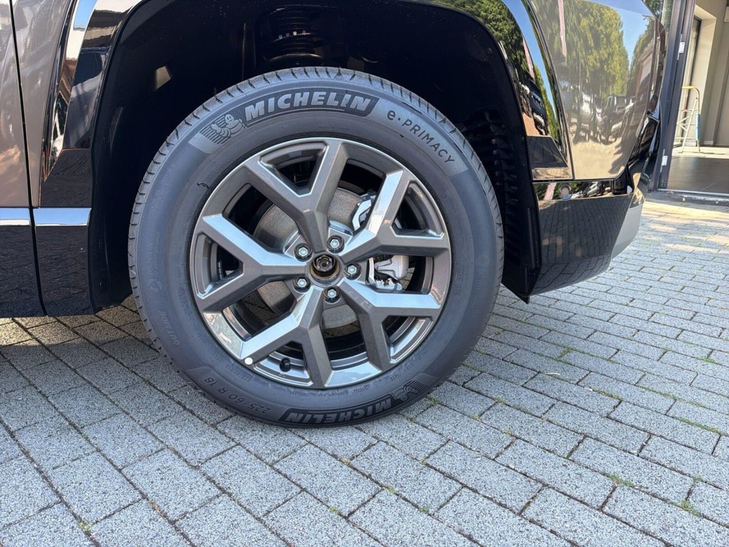 Fahrzeugabbildung Jeep Compass MY26 FIRST EDITION E-HYBRID PANO VOLL
