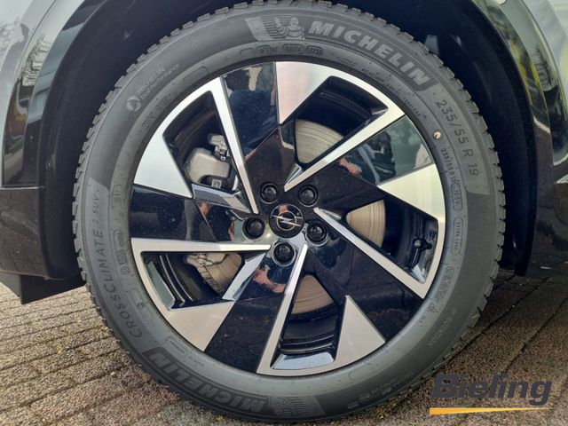 Grandland 1.6 Turbo PHEV GS,Focal, 360°Kamera,Le