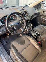 Ford kuga titanium Ausstattung - Ford Kuga: Titanium Ausstattung