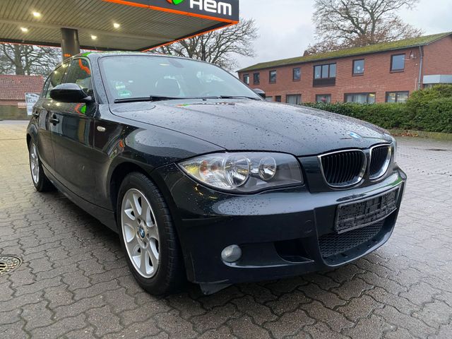 BMW 118d M-Paket T-Leder Scheckheft TÜVAU-04/2026