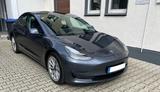 Tesla Model 3 AWD Long Range AHK 19 Zoll - Tesla Gebrauchtwagen in Duisburg