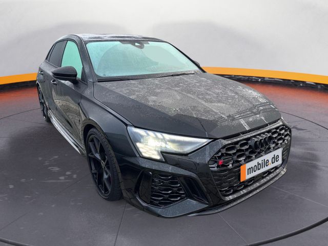 Audi RS3 Sportback S tr. ACC+B&O+KERAMIK+SPORTABGAS+