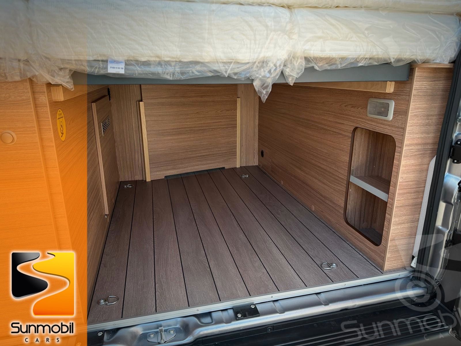 Fahrzeugabbildung Weinsberg CaraBus 600 DQ Edition Fire Automatik