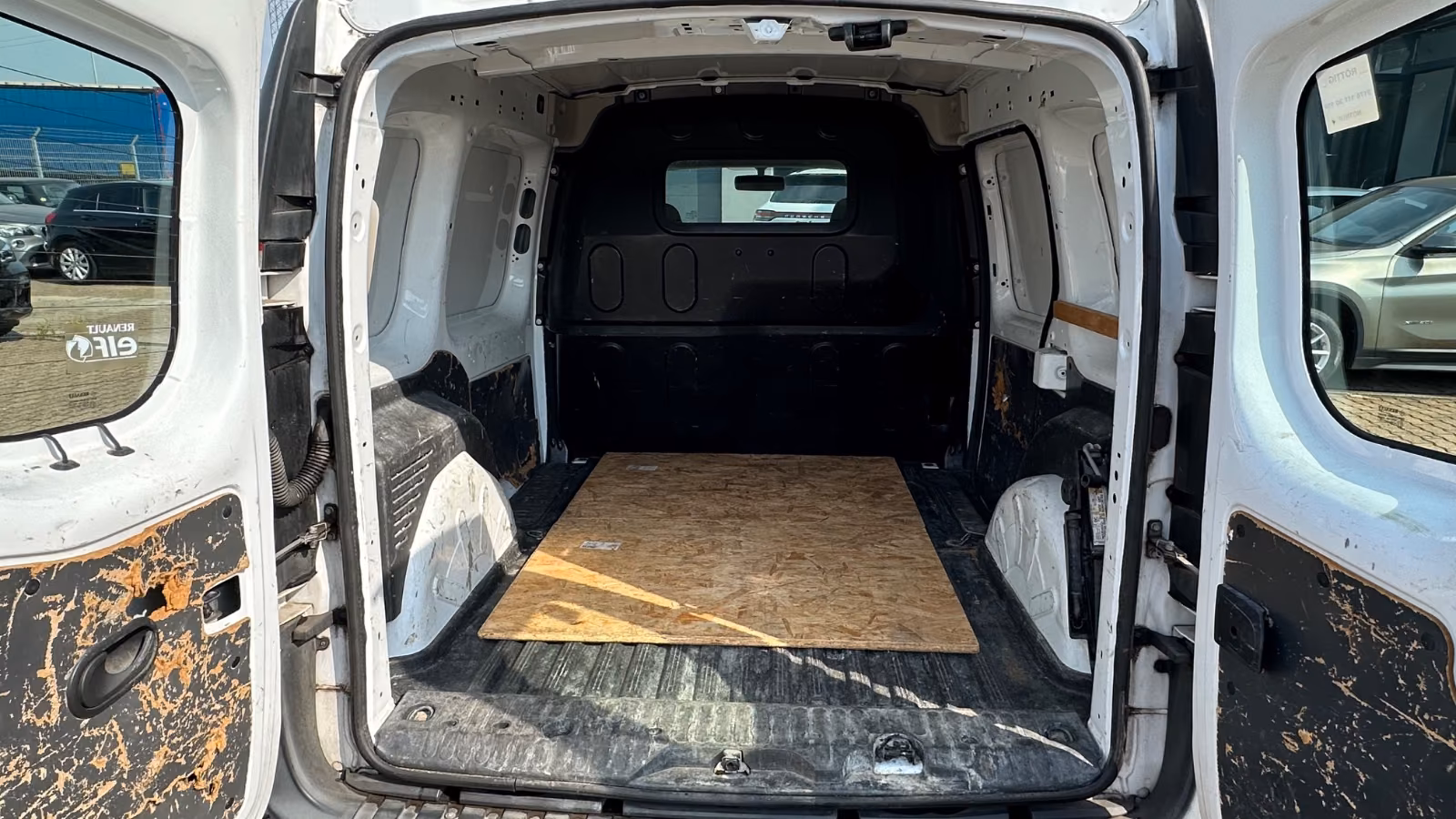 Renault Kangoo 2014 — photo 15
