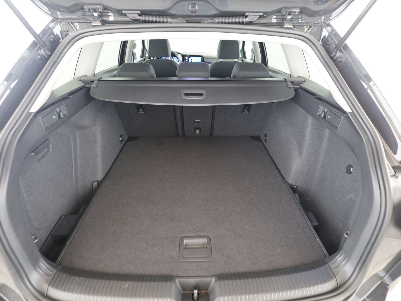 Volkswagen Golf - Bild 11
