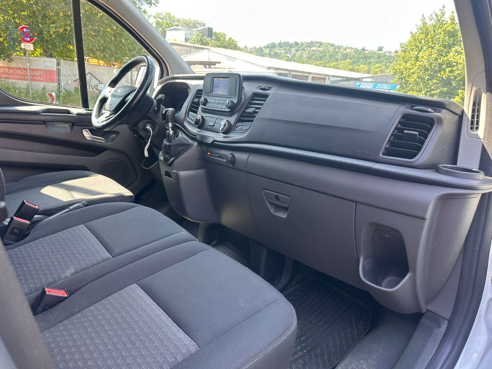 Fahrzeugabbildung Ford Ford Transit Custom 320 L2H2 Trend*TEMPO*SH*AHK*