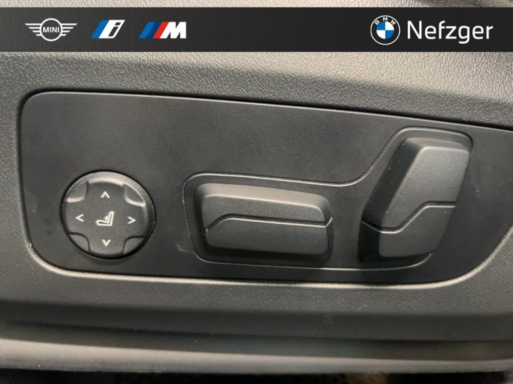 BMW 223 Active Tourer i M Sport H&K HUD PANO RFK foto 14