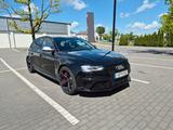 Audi RS4 4.2 FSI S tronic quattro Avant - - Audi RS4 aus 2015