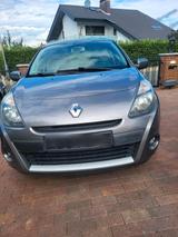 Renault renault clio 1.2      4 türig - Renault Clio: Türig