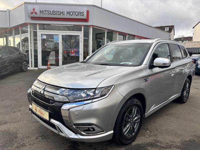 Mitsubishi Outlander PHEV Plus Spirit 4WD