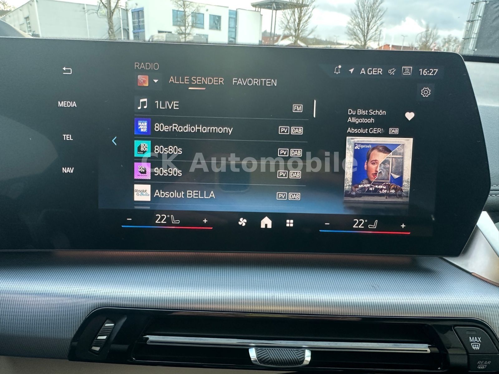 Fahrzeugabbildung BMW X1 20d xDrive xLine/Navi/Head-Up/Pano/LED/360°