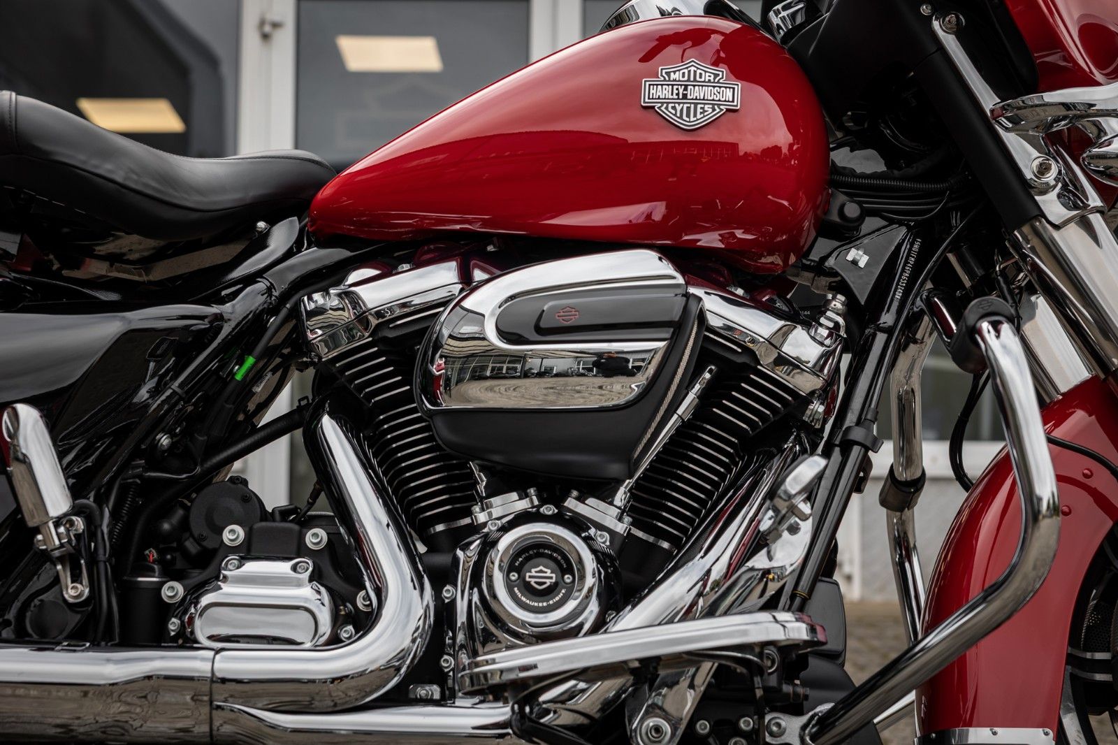 Fahrzeugabbildung Harley-Davidson FLHTP Electra Glide Standard - Firefighter