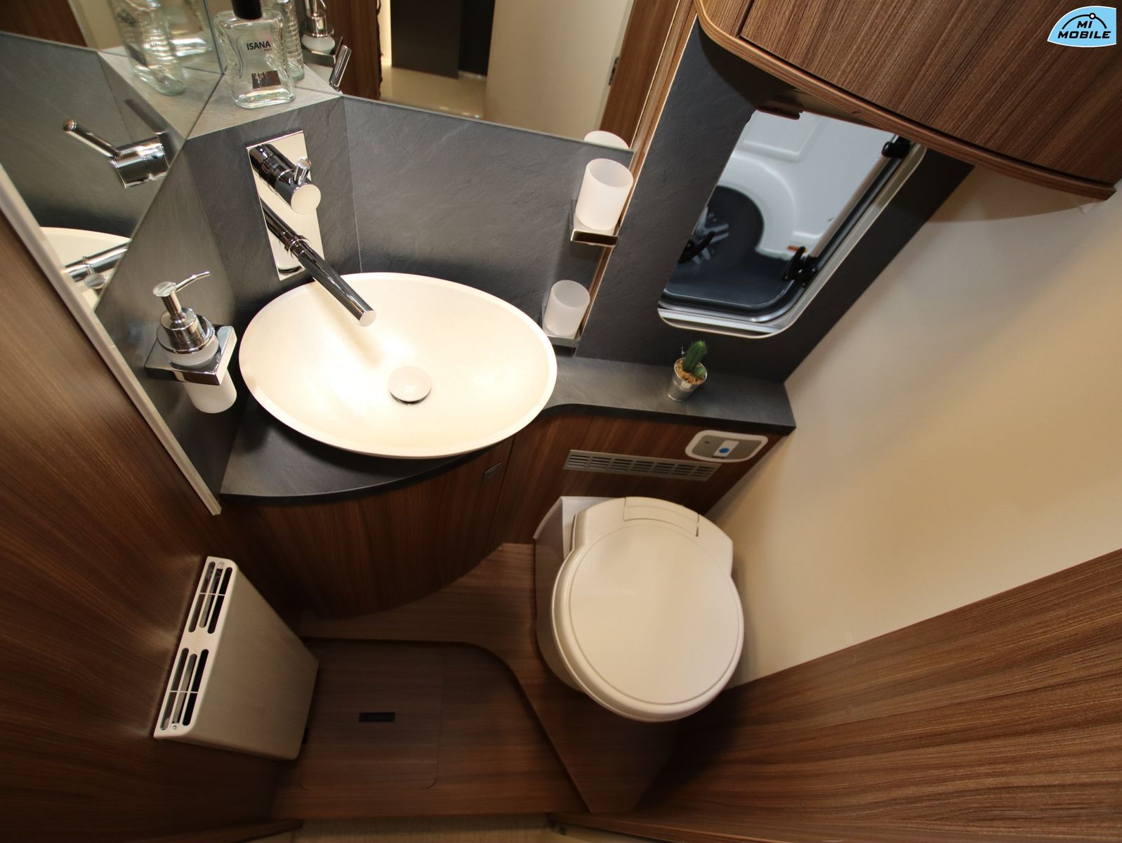 Fahrzeugabbildung Eura Mobil Contura 766 EB Mercedes *SCHAUSONNTAG 11-16 Uhr*