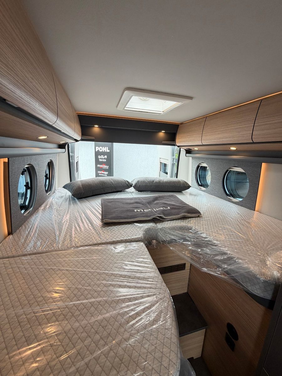 Fahrzeugabbildung Malibu Van first class - two rooms GT skyview 640 LE RB