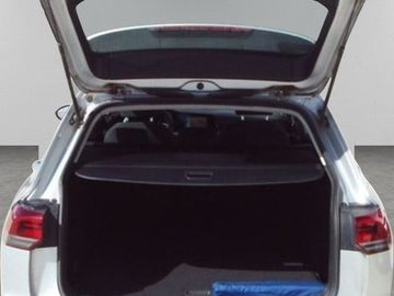 Volkswagen Golf - 6