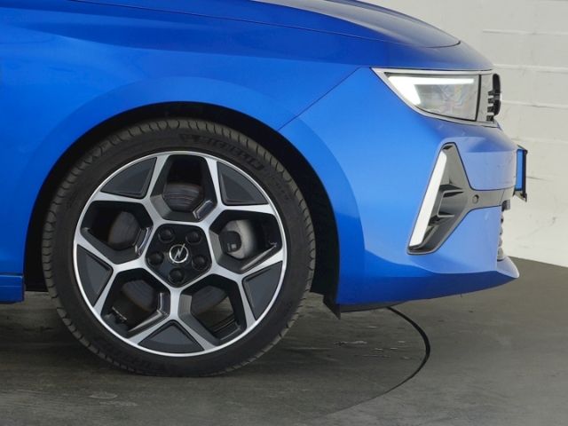 Astra L ST ULTIMATE PHEV AT+LED PIXEL MATRIX+NAV