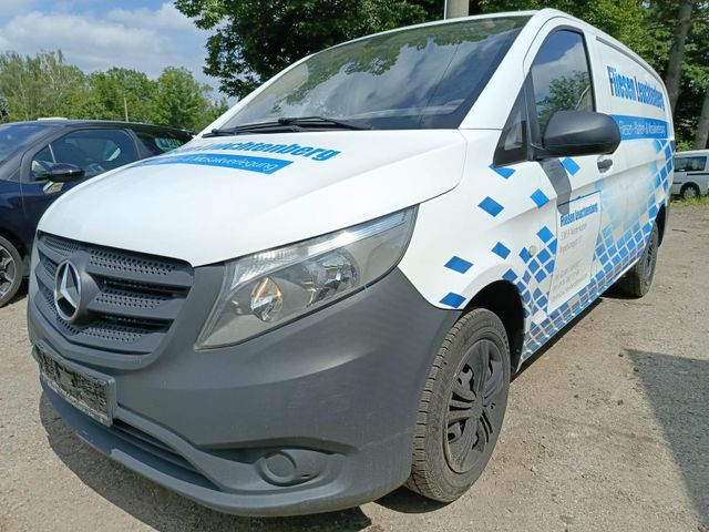 Mercedes-Benz Vito 114 CDI FWD lang Motor klackert